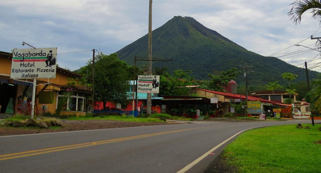 Hotel Vagabondo La Fortuna Eksteriør bilde